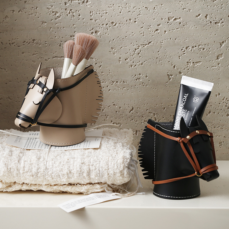 Luxury Leather Horse-head Stor - đánh giá và giá Luxury Skincare Accessories